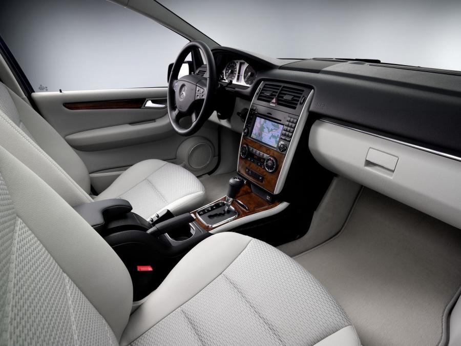  Mercedes-Benz B-Class 2008 года  (фото 3 из 20)